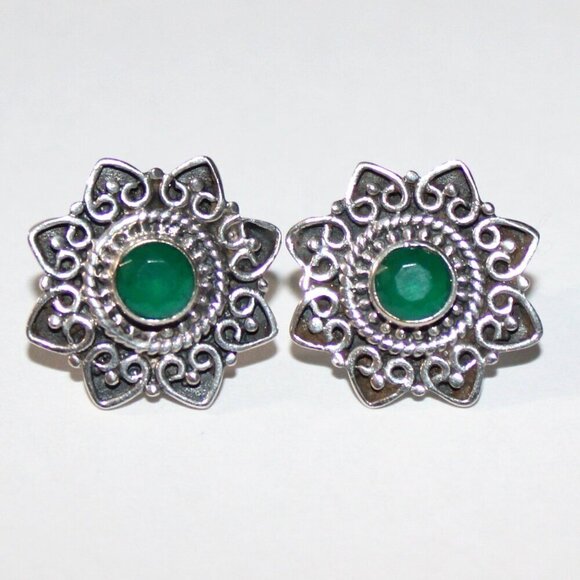 Jewelry - Sterling Silver Green Glass Bali Styled Earrings
